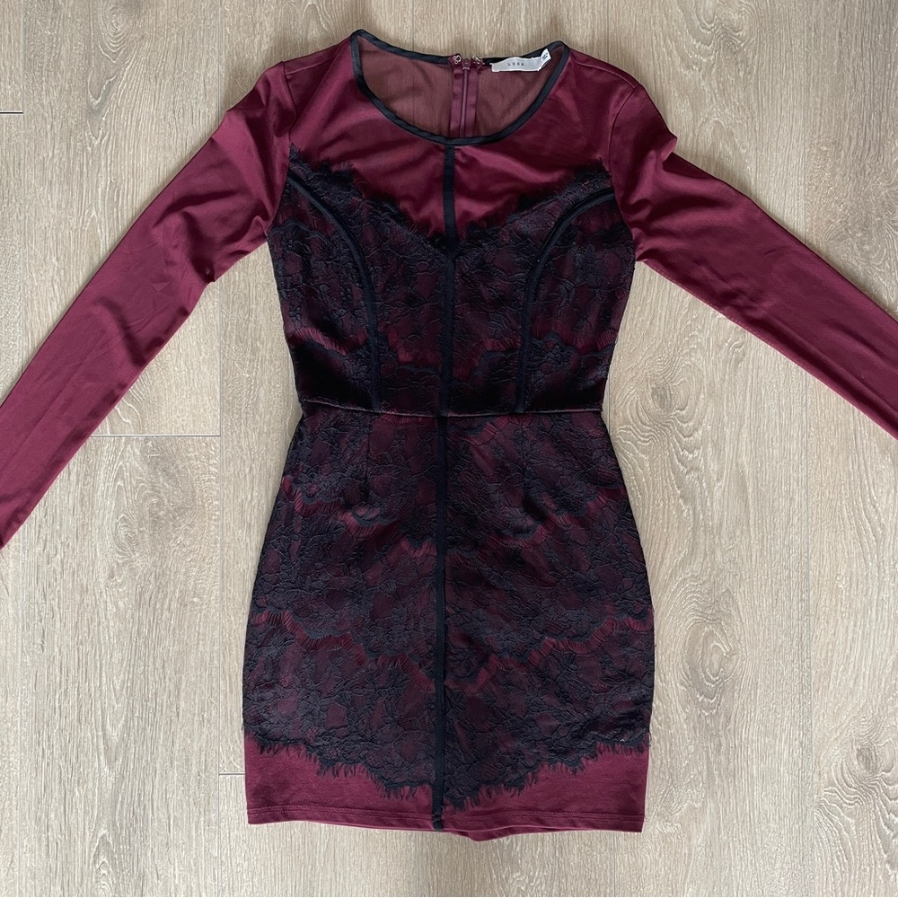 Elegant Burgundy and Black Lace Dress